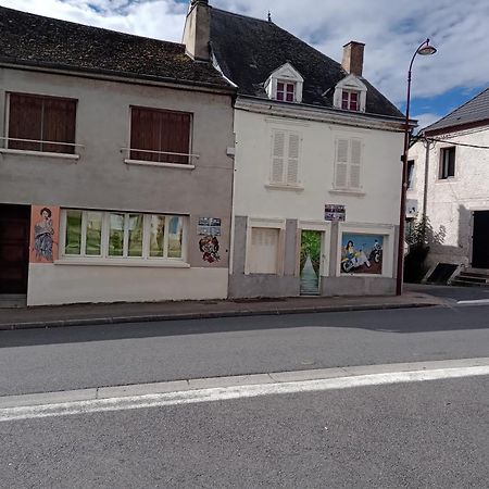 Appartement Le Labyrinthe Du Peintre Bransat المظهر الخارجي الصورة