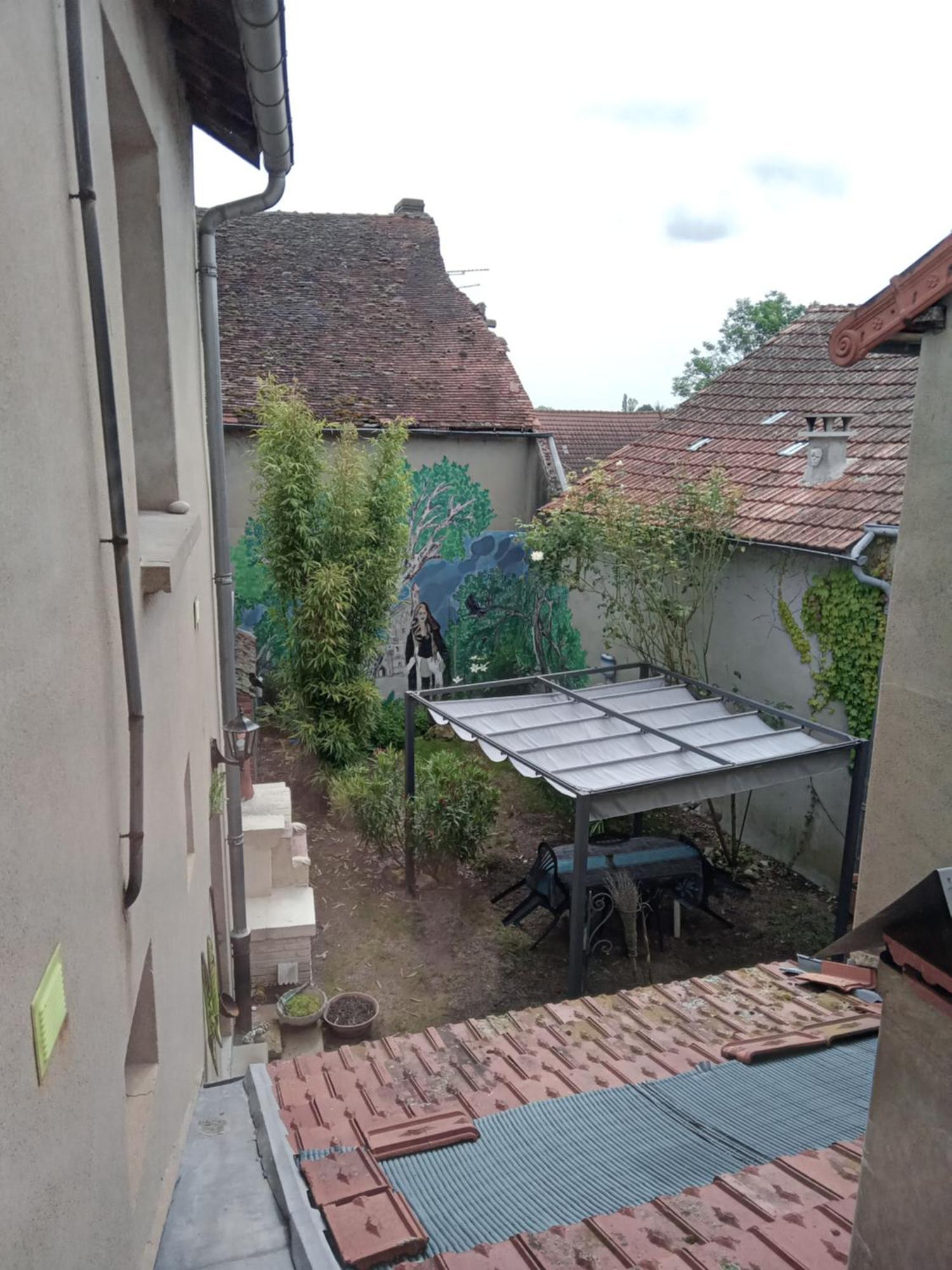 Appartement Le Labyrinthe Du Peintre Bransat المظهر الخارجي الصورة